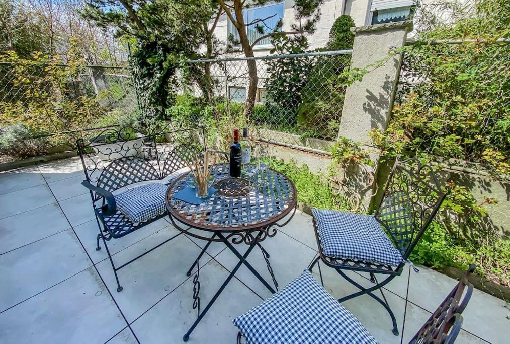 Stylisches Apartment Mit Terrasse In Der Altstadt Von Donauwörth エクステリア 写真